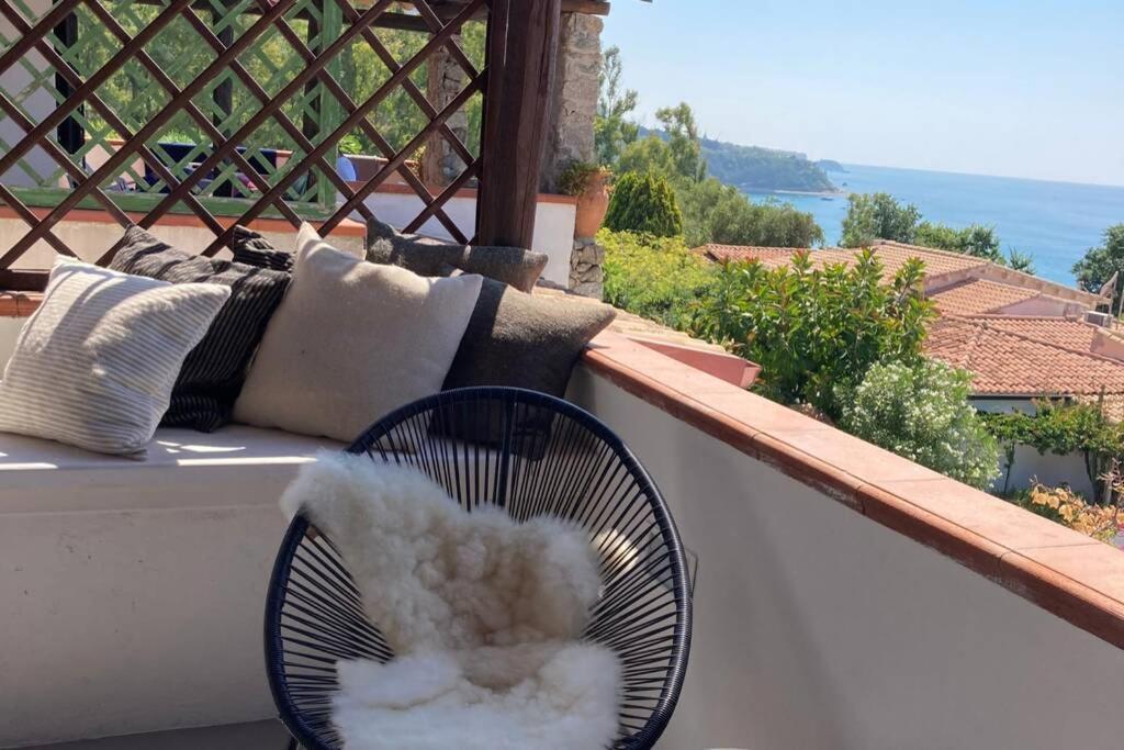 Boutique Apartment With Beach Within Walking Distance, Near Tropea Parghelia Exterior foto