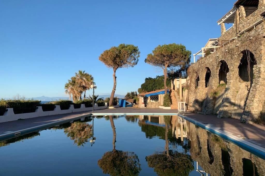 Boutique Apartment With Beach Within Walking Distance, Near Tropea Parghelia Exterior foto