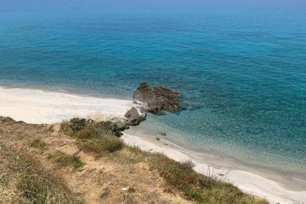 Boutique Apartment With Beach Within Walking Distance, Near Tropea Parghelia Exterior foto
